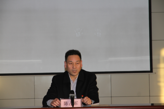 紧接着陈占军同志就医德医风专项整治活动动员会进行强调:一是作风