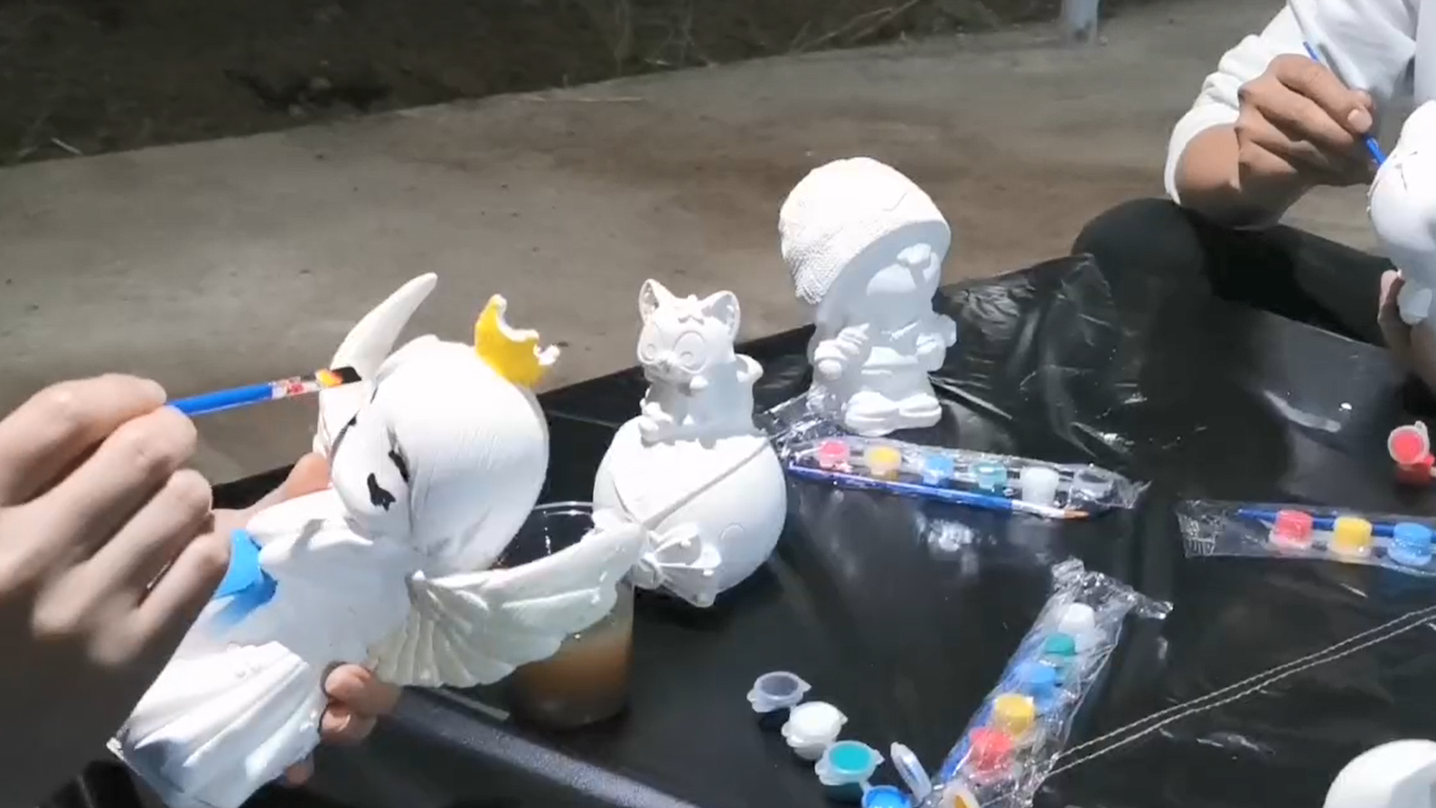 石膏娃娃2.png